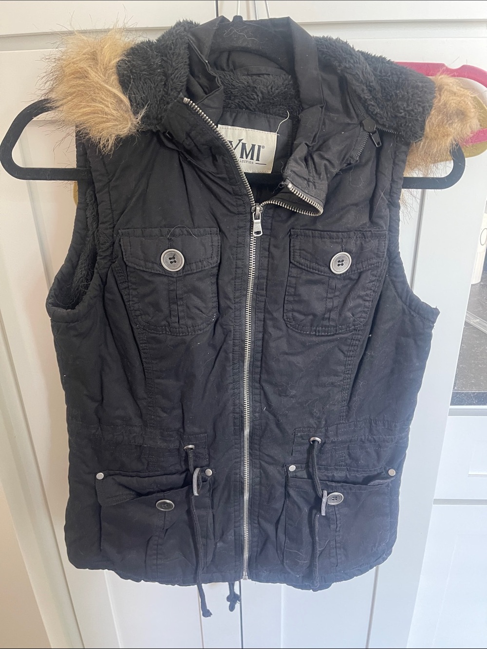 YMI Black Quilted Faux Fur Trim Hooded Vest